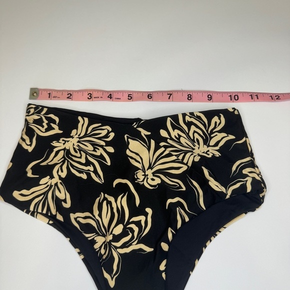 NWT L*Space High Tide Bikini Bottom XS Black Floral Retro High Waist - Picture 3 of 6
